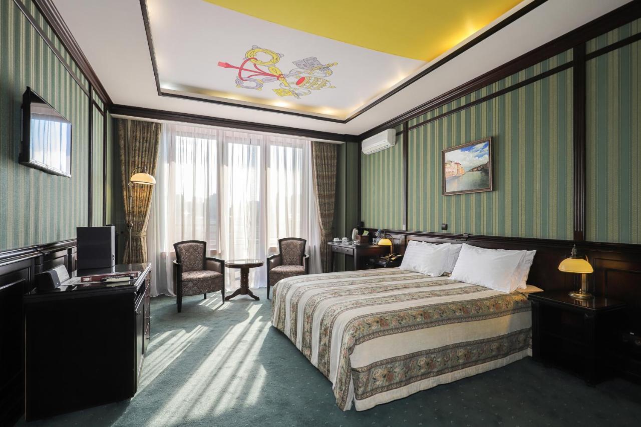 Attache Hotel Kyiv Exterior photo